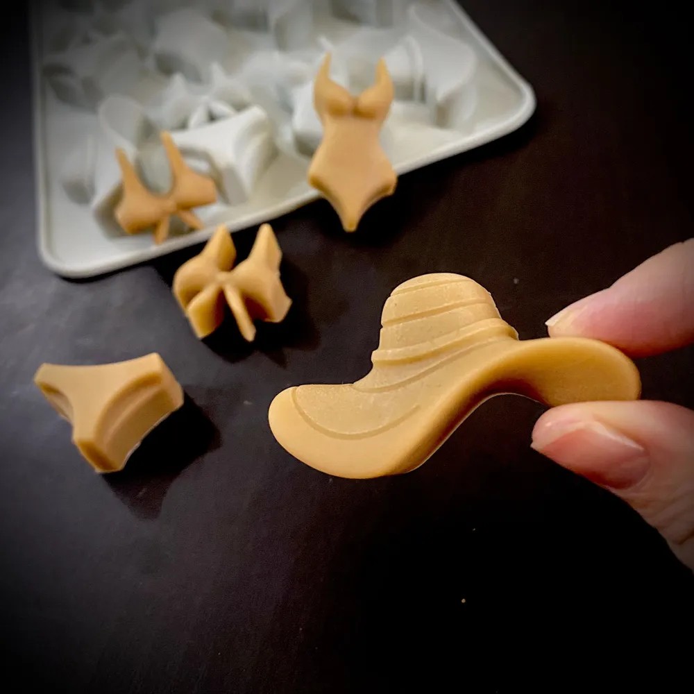 A Summer-Themed Beach Bikini M - Soap Making Utensils 评论和价格